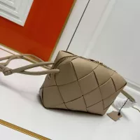 $96.00 USD Bottega Veneta BV AAA Quality Messenger Bags For Women #1363643