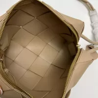 $96.00 USD Bottega Veneta BV AAA Quality Messenger Bags For Women #1363643