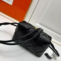 $96.00 USD Bottega Veneta BV AAA Quality Messenger Bags For Women #1363645