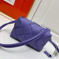 $96.00 USD Bottega Veneta BV AAA Quality Messenger Bags For Women #1363646