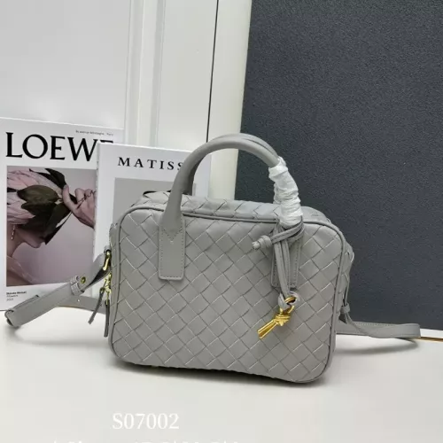 Bottega Veneta BV AAA Quality Handbags For Women #1363910