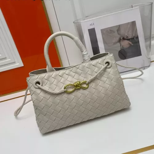 Bottega Veneta BV AAA Quality Handbags For Women #1363915