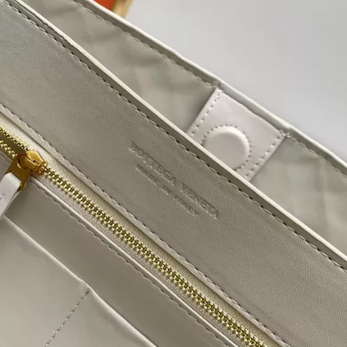 Replica Bottega Veneta BV AAA Quality Handbags For Women #1363961 $102.00 USD for Wholesale