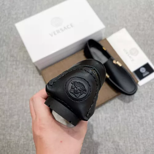 Replica Versace Leather Shoes For Men #1367777 $85.00 USD for Wholesale