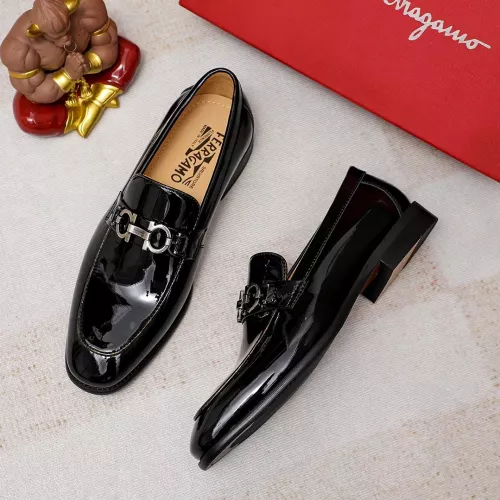 Salvatore Ferragamo Leather Shoes For Men #1367846