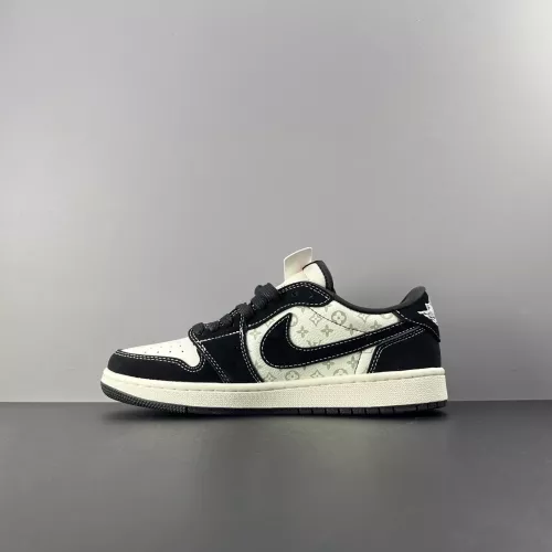Replica Nike SB Dunk-Low For Men #1367952 $92.00 USD for Wholesale