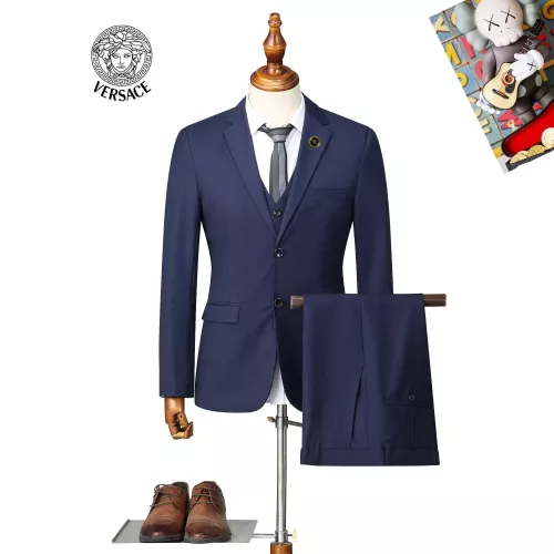 Versace Tracksuits Long Sleeved For Men #1369720