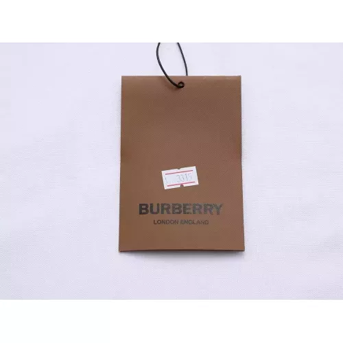 Replica Burberry T-Shirts Short Sleeved For Men #1370379 $32.00 USD for Wholesale
