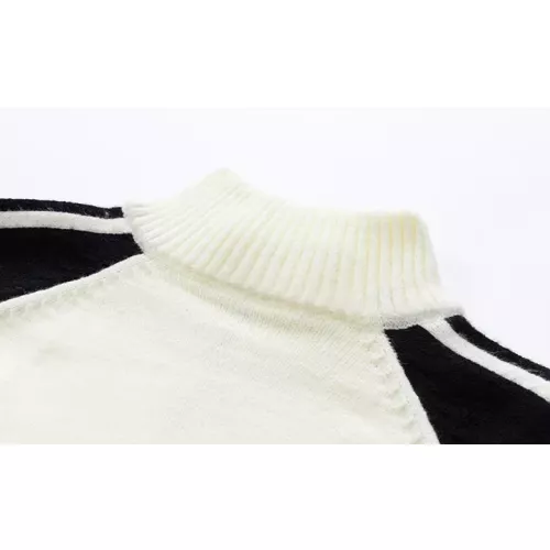 Replica Thom Browne TB Sweaters Long Sleeved For Men #1370464 $48.00 USD for Wholesale