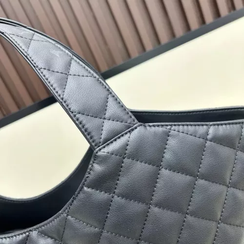 Replica Yves Saint Laurent AAA Quality Handbags For Women #1372195 $115.00 USD for Wholesale