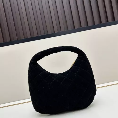 Replica Yves Saint Laurent AAA Quality Handbags For Women #1372302 $76.00 USD for Wholesale