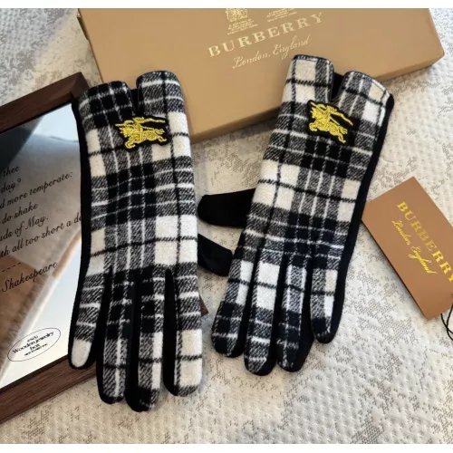 Burberry Gloves #1372602