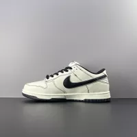 $92.00 USD Nike SB Dunk-Low For Men #1367971