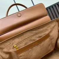 $108.00 USD Celine AAA Quality Handbags For Women #1372310