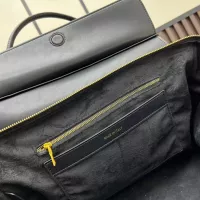 $108.00 USD Celine AAA Quality Handbags For Women #1372311