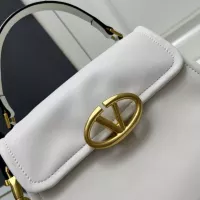 $98.00 USD Valentino AAA Quality Messenger Bags For Women #1372364