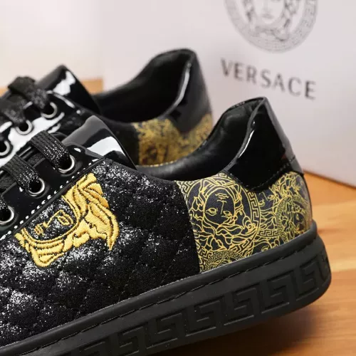 Replica Versace Casual Shoes For Men #1373603 $72.00 USD for Wholesale