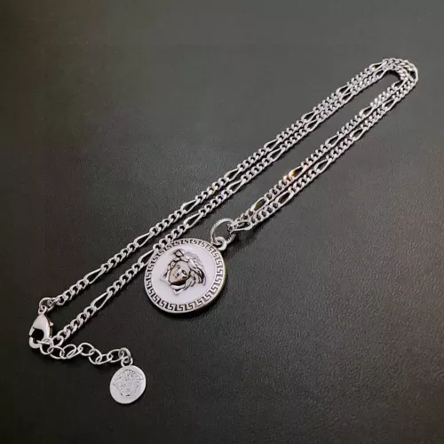 Versace Necklaces For Unisex #1373627