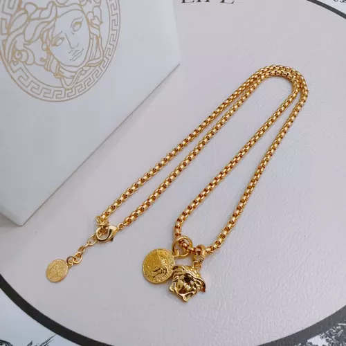 Versace Necklaces For Unisex #1373628