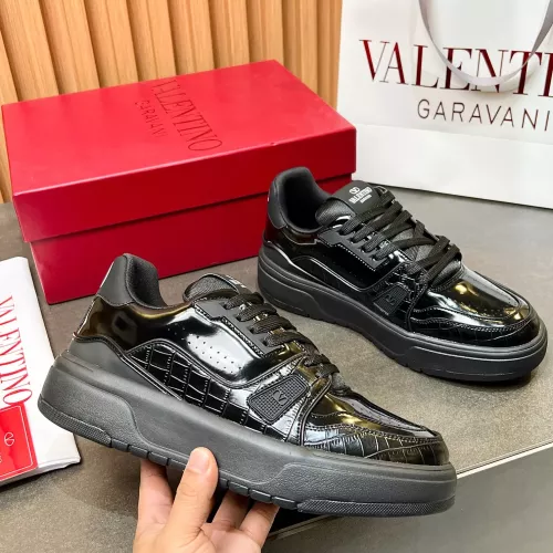 Valentino Casual Shoes For Women #1374410