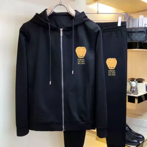 Versace Tracksuits Long Sleeved For Men #1377352