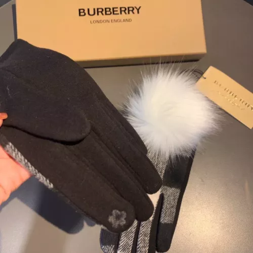 Replica Burberry Gloves #1379195 $42.00 USD for Wholesale