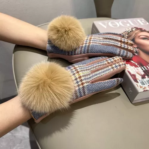 Replica Burberry Gloves #1379200 $36.00 USD for Wholesale