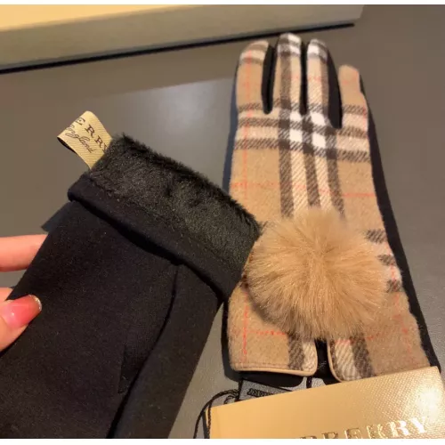 Replica Burberry Gloves #1379205 $39.00 USD for Wholesale