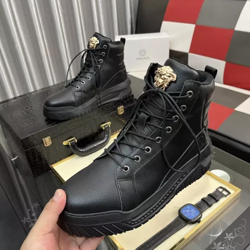 Versace High Tops Shoes For Men #1380519