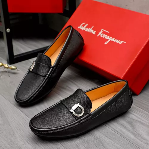 Salvatore Ferragamo Leather Shoes For Men #1380552