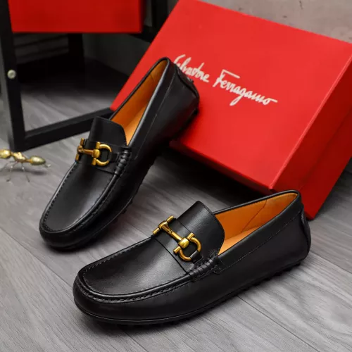 Salvatore Ferragamo Leather Shoes For Men #1381828