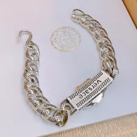 $76.00 USD Versace Bracelets For Unisex #1373762
