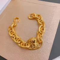 $72.00 USD Versace Bracelets For Unisex #1373776