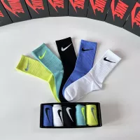 $29.00 USD Nike Socks #1377720