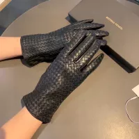 $68.00 USD Bottega Veneta BV Gloves For Women #1379021
