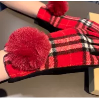 $39.00 USD Burberry Gloves #1379204