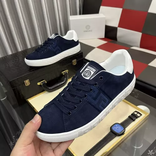 Versace Casual Shoes For Men #1387768