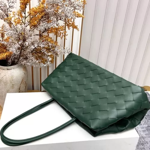 Replica Bottega Veneta BV AAA Quality Shoulder Bags For Women #1387933 $108.00 USD for Wholesale