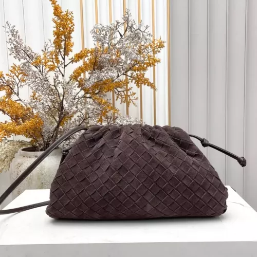 Bottega Veneta BV AAA Quality Messenger Bags For Women #1388017