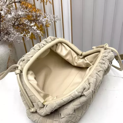 Replica Bottega Veneta BV AAA Quality Messenger Bags For Women #1388032 $112.00 USD for Wholesale