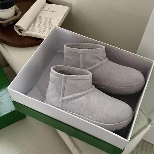 Replica Bottega Veneta BV Boots For Women #1388171 $100.00 USD for Wholesale