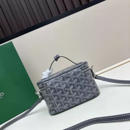 Replica Goyard AAA Quality Cosmetic Pouches For Women #1388319 $72.00 USD for Wholesale