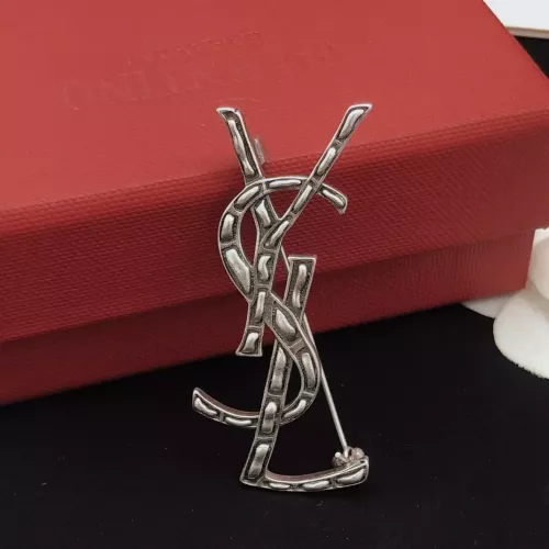 Yves Saint Laurent Brooches For Women #1389542