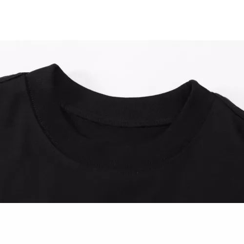 Replica Off-White T-Shirts Short Sleeved For Unisex #1389848 $40.00 USD for Wholesale