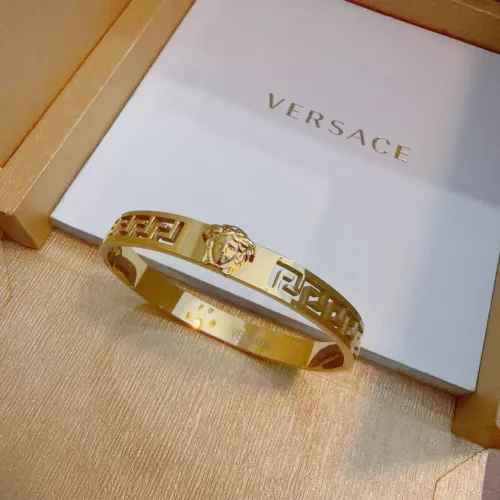 Versace Bracelets #1390108