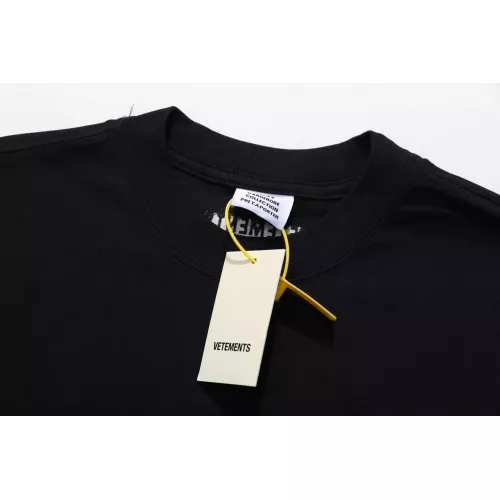 Replica VETEMENTS T-Shirts Short Sleeved For Unisex #1390279 $36.00 USD for Wholesale