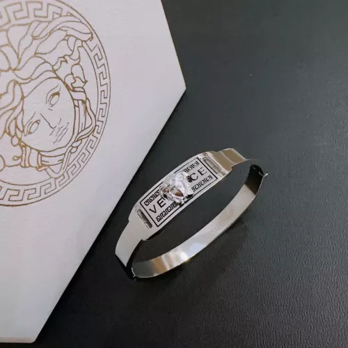 Versace Bracelets #1390380