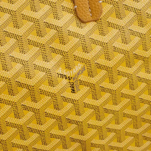 Replica Goyard AAA Quality Shoulder Bags For Women #1391940 $72.00 USD for Wholesale