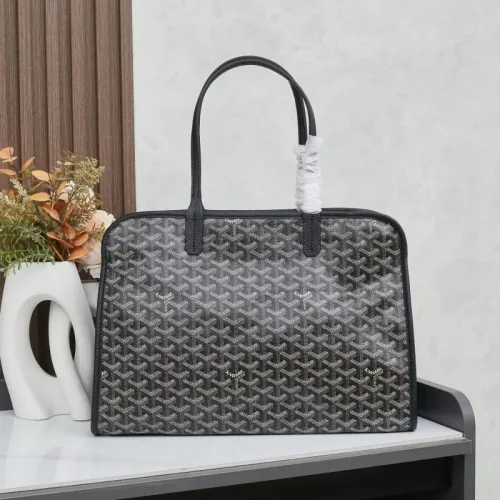 Replica Goyard AAA Quality Shoulder Bags For Women #1391946 $72.00 USD for Wholesale