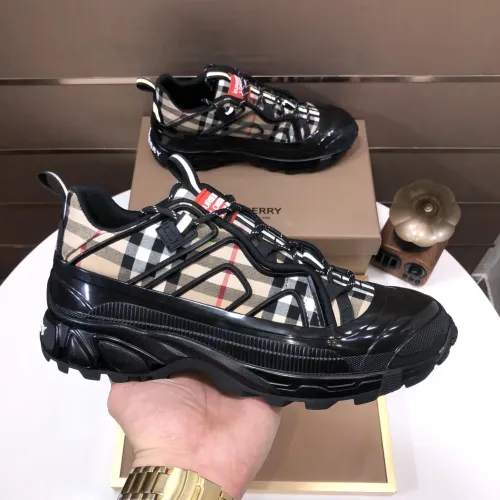 Replica Burberry Casual Shoes For Men #1391972 $122.00 USD for Wholesale